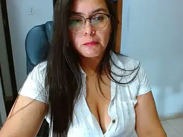 Stripchat Free Live Porn of Ixchel_Anaid