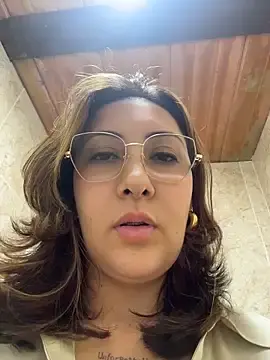 Stripchat Live Sex Cam of KittyObsession