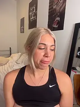 Stripchat Live Sex Cam of MariaMeir