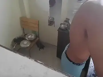 Stripchat Watch Live Sex Cams of fitbuddy1