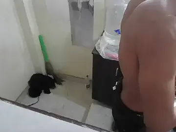 Stripchat Sex Cam of fitbuddy1