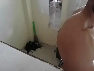 Stripchat Free Porn Cam of fitbuddy1