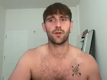 Stripchat Live Sex Cam of lukegunn