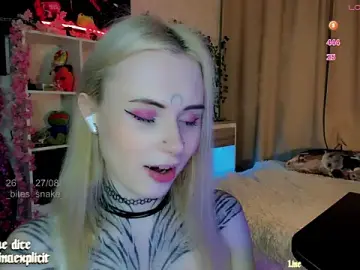 Stripchat Best live sex cam show of snake__bites