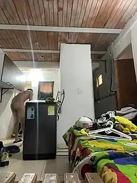 Stripchat Sex Cam of CRYBYT9