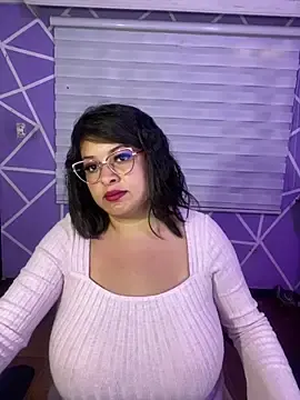 Stripchat Best Webcam of MiiaaJoness