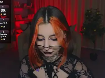 Stripchat Free Porn Cam of Mistress__Marcelline