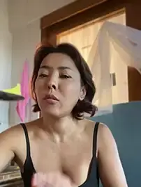 Stripchat Best live sex cam show of NoirElysia