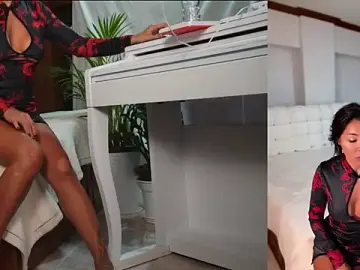 Stripchat Live Sex of NoirElysia