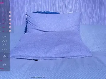 Stripchat Best live sex cam show of wild_col_