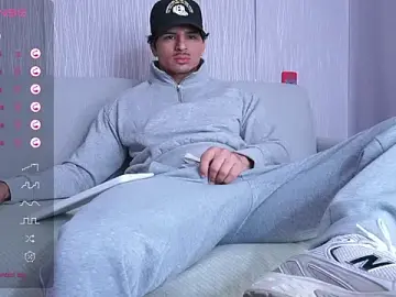 Stripchat Watch Live Sex Cams of wild_col_