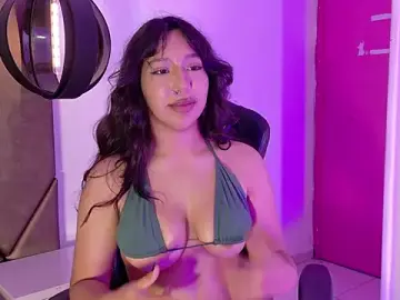 Stripchat Best Webcam of ParanoidTemptaion_