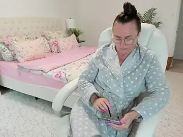 Stripchat Free Porn Cam of Vika73