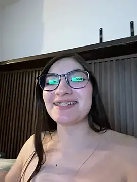 Stripchat Live Sex Cam of san_lucifer33
