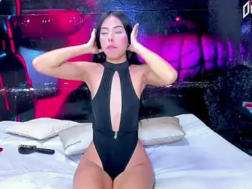 Stripchat Nude Webcam of AmazingPartys