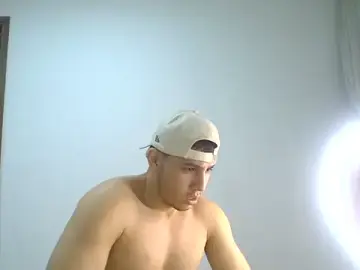 Stripchat Adult Webcams of Max_valiant