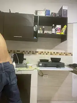 Stripchat Live Sex of Kriss_Edwards