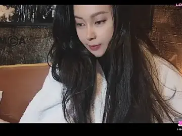 Stripchat Free Live Porn of Sime_Naughty