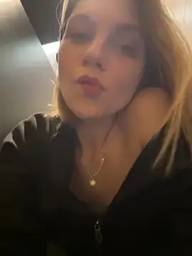 Stripchat Nude Webcam of ValenciaShock