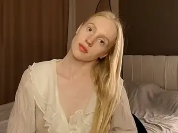 Stripchat Live Porn of Miss_EliizaShy