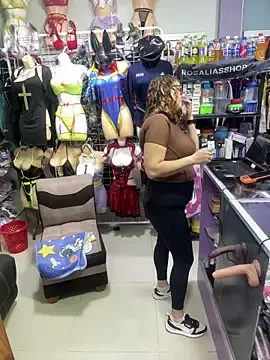 Stripchat Sex Chat of ROSALIASSHOP
