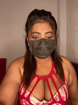 Stripchat Sex Chat of _Cute_ariana_
