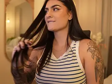 Stripchat Nude Webcam of IrisBaker
