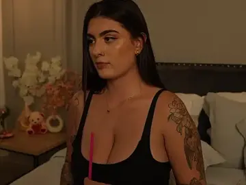Stripchat Live Porn of IrisBaker