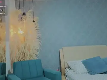 Stripchat Watch Live Sex Cams of Lucia_Brown_