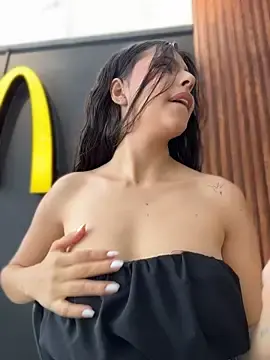Stripchat Watch Live Sex Cams of Natalia-acosta