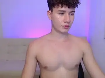 Stripchat Best Webcam of adrian_morelly