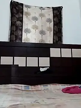 Stripchat Sex Cam of Darling8008