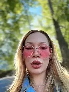 Stripchat Live Porn of LavenderHot