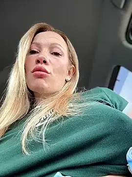 Stripchat Live Porn of LavenderHot