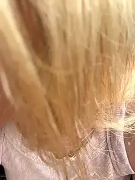 Stripchat Adult Webcam of LavenderHot
