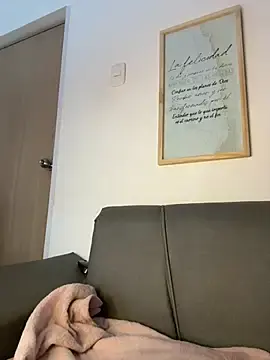 Stripchat Free Live Porn of stefania_lerner