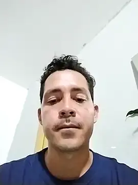 Stripchat Adult Webcams of Gabriel_leon33