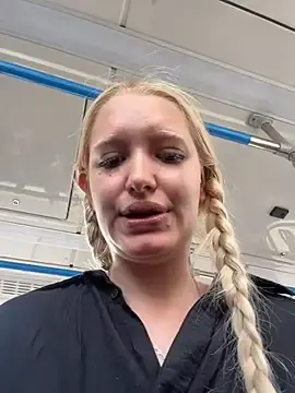 Stripchat Free Porn Cam of Mila_NoRules