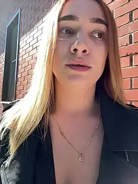 Stripchat Watch Live Sex Cams of SugarDanger