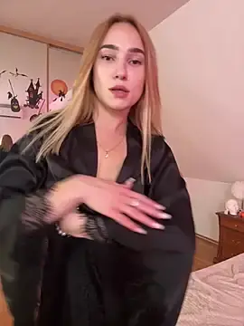 Stripchat Free Porn Cam of SugarDanger