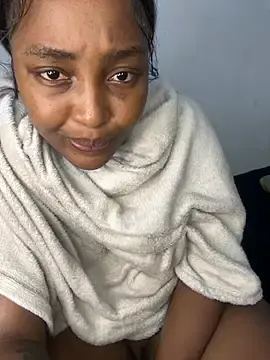 Stripchat Sex Cam of sexy-Elisy
