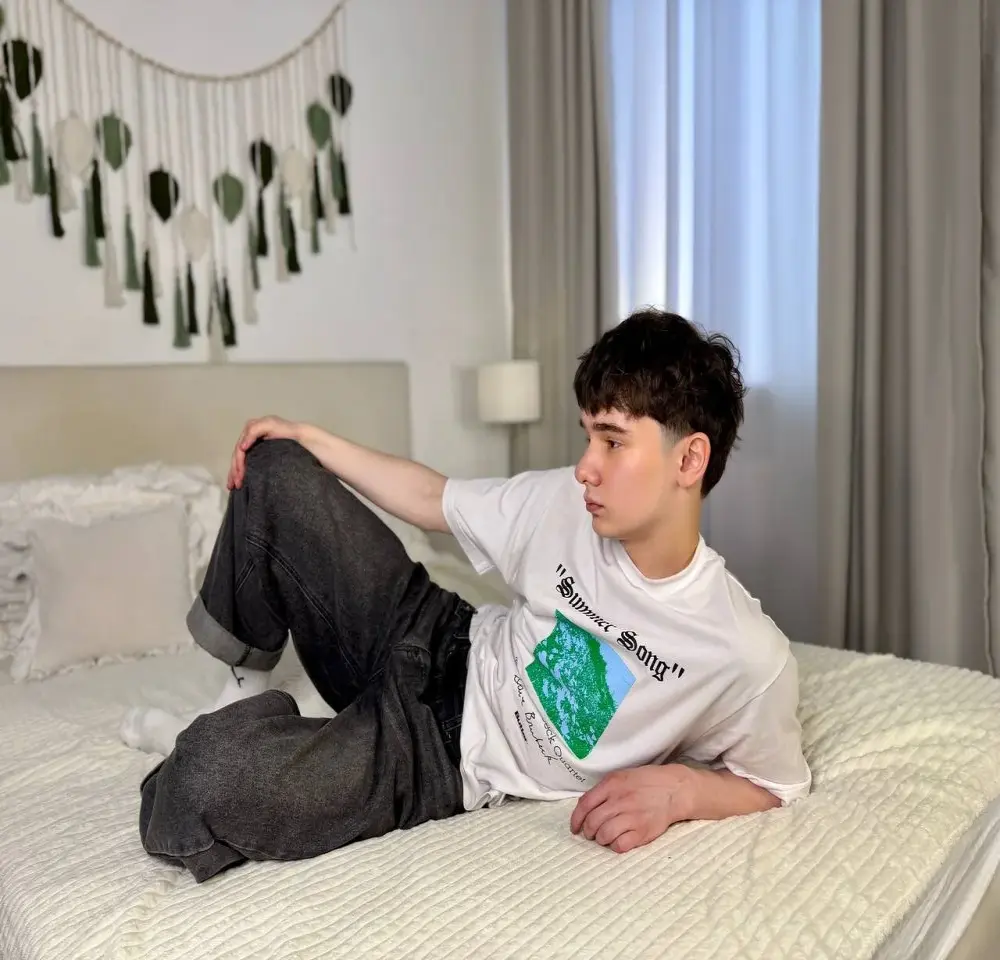 Ethan_Crowe
