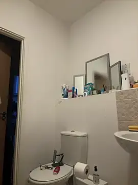 Stripchat Live Sex Cam of LillySpark201