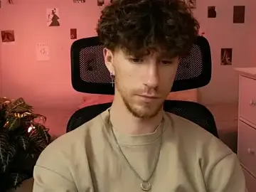 Stripchat Free Porn Cam of mark_caron