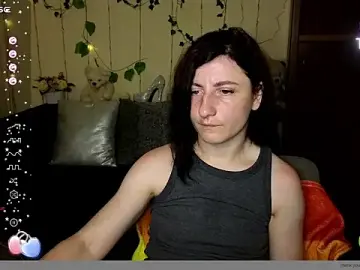 Stripchat Nude Webcam of Muse_kitty_jenia