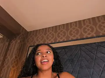 Stripchat Sex Cam of LisaMendez