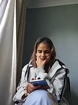 Stripchat Sex Cam of DirtySnowball69