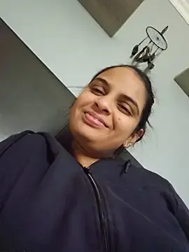 Stripchat Sex Cam of DirtySnowball69