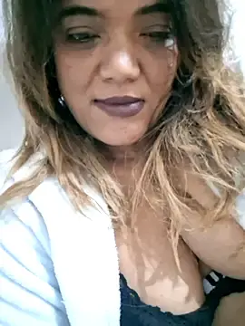 Stripchat Live Sex of Indianpleasure300