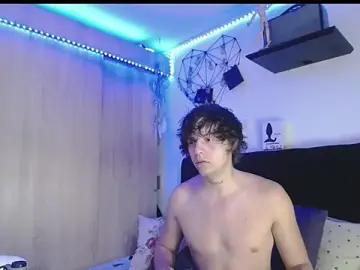 Stripchat Sex Cam of Santiago_kiler